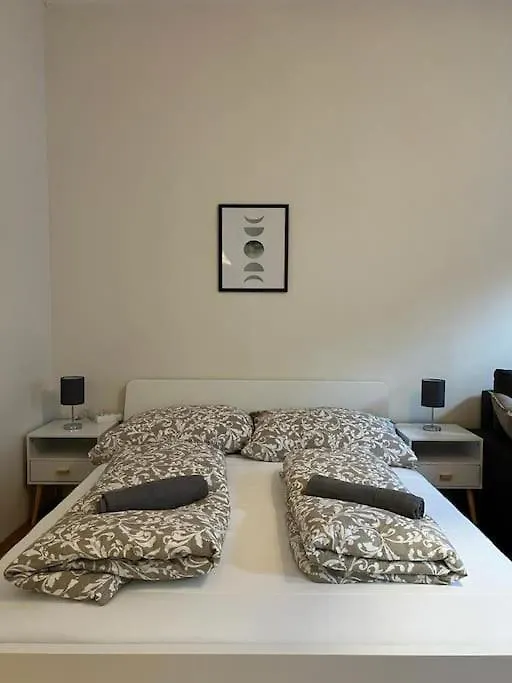 Stylish Apartment - Free Parking & Netflix ウィーン